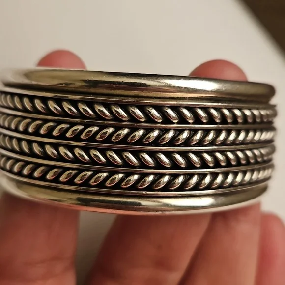 Chic Silver Rope Design Cuff Bracelet Vintage. - Picture 6 of 6